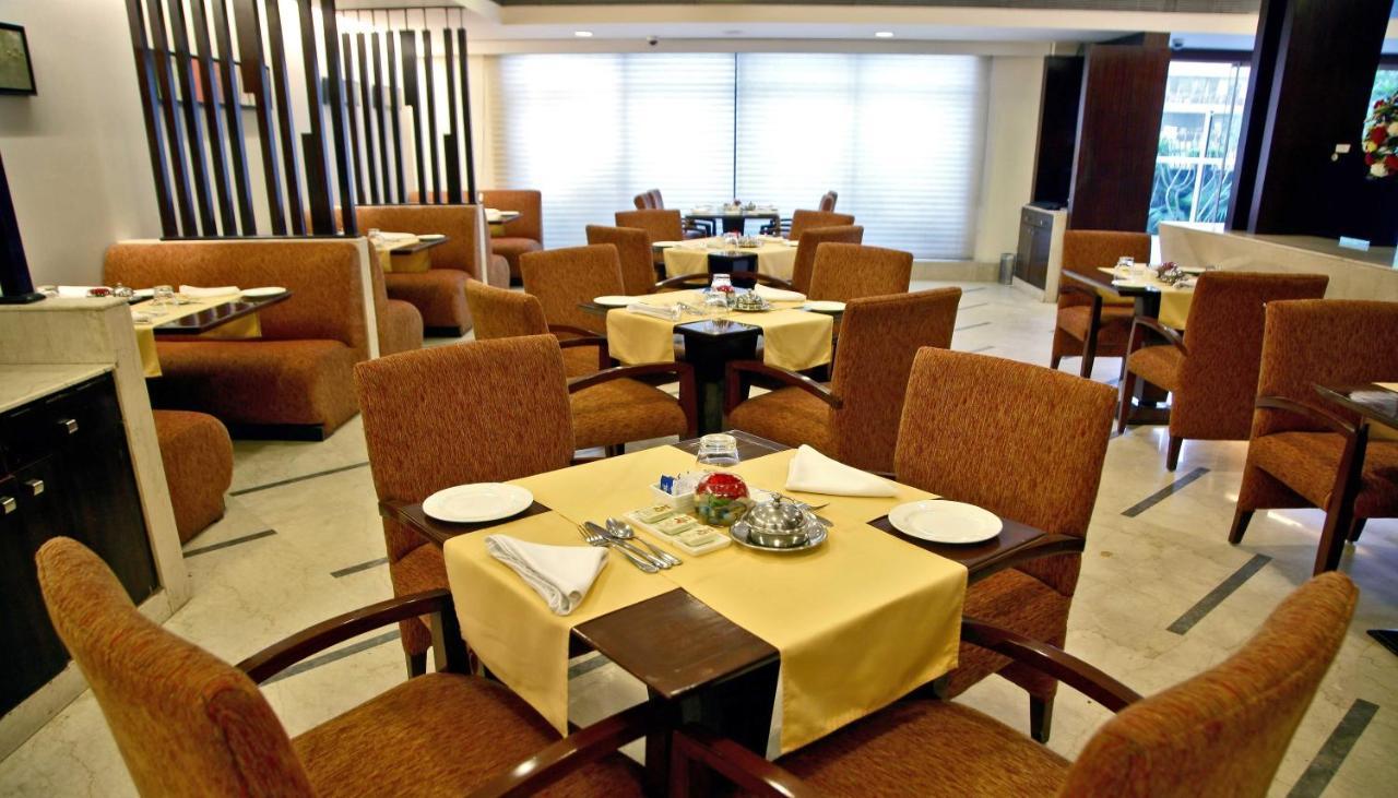 Muse Sarovar Portico Nehru Place Yeni Delhi Dış mekan fotoğraf