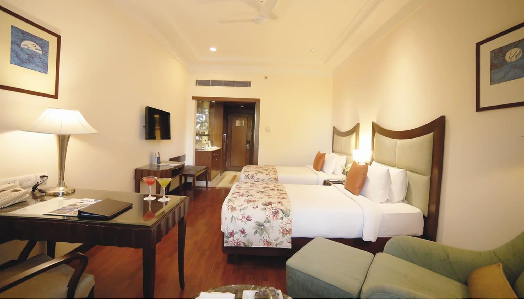 Muse Sarovar Portico Nehru Place Yeni Delhi Dış mekan fotoğraf