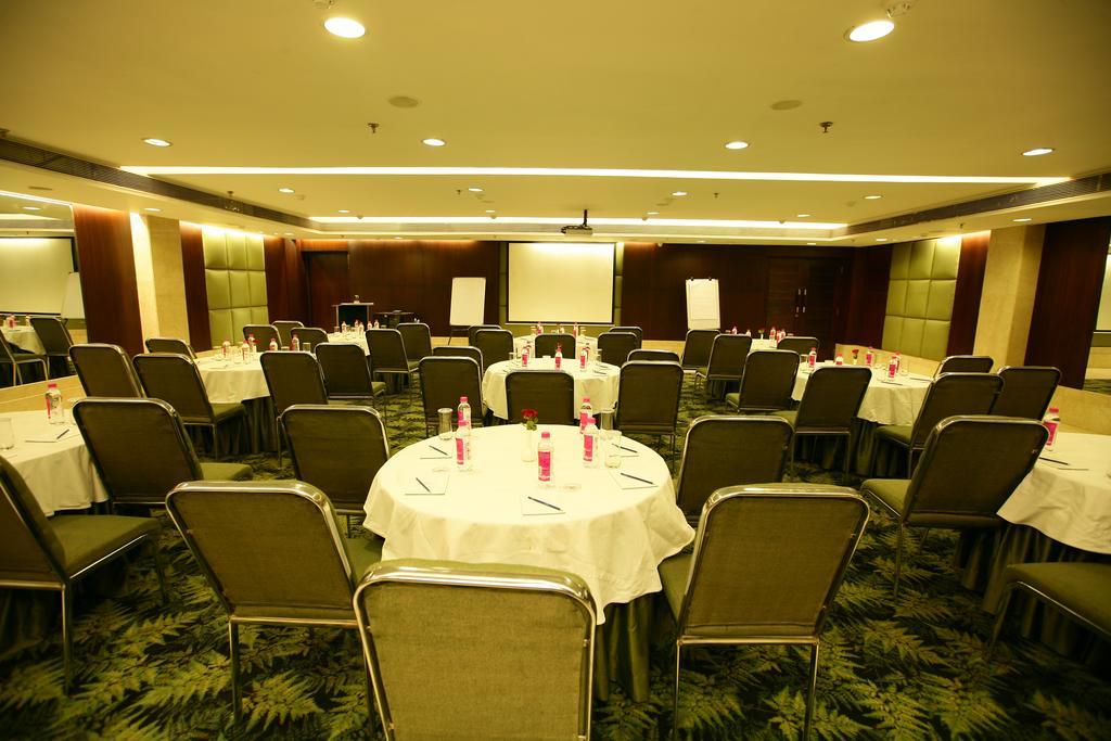 Muse Sarovar Portico Nehru Place Yeni Delhi Dış mekan fotoğraf